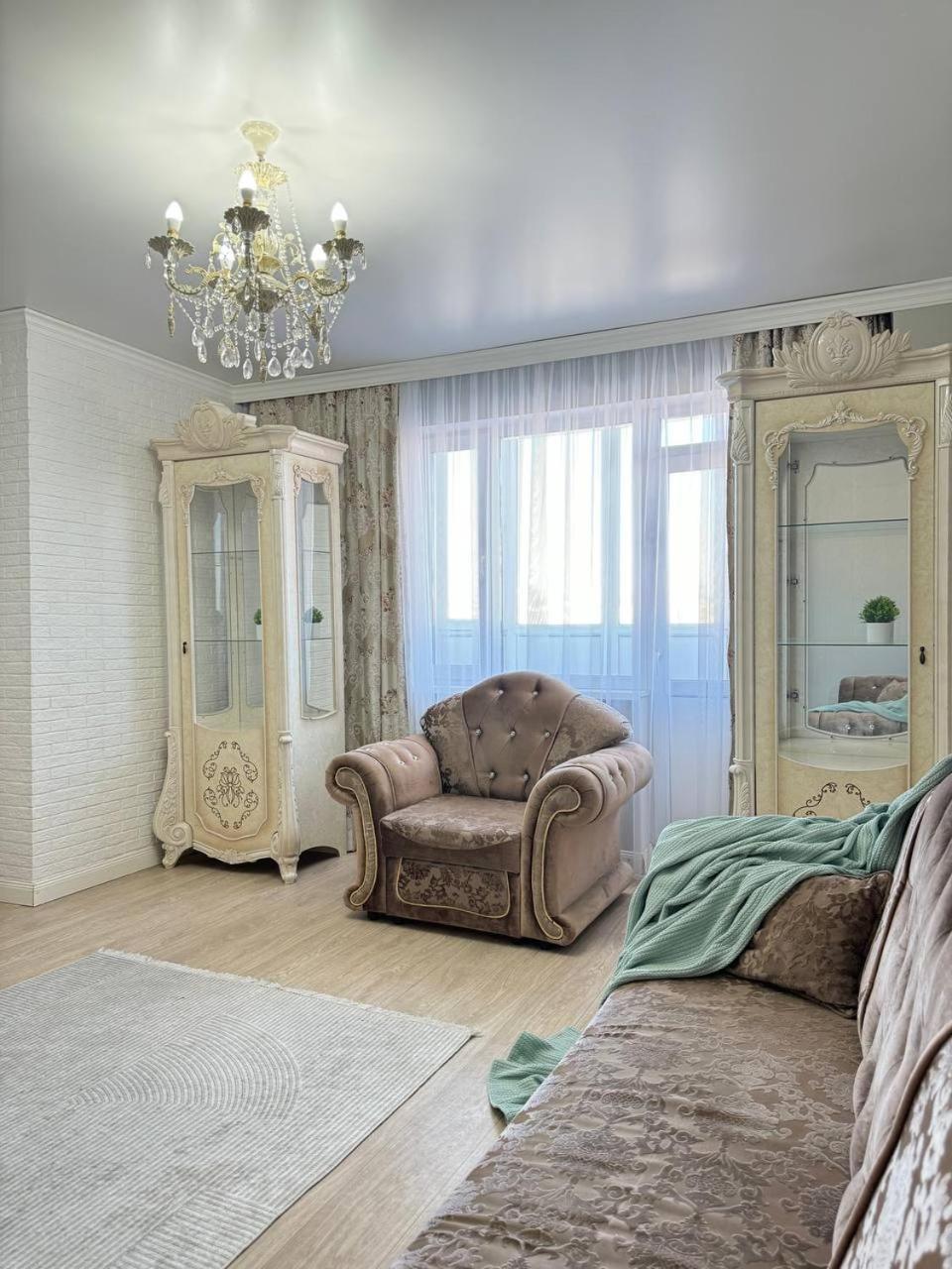 Сарыарка, 31 Apartman Karagandi Kültér fotó