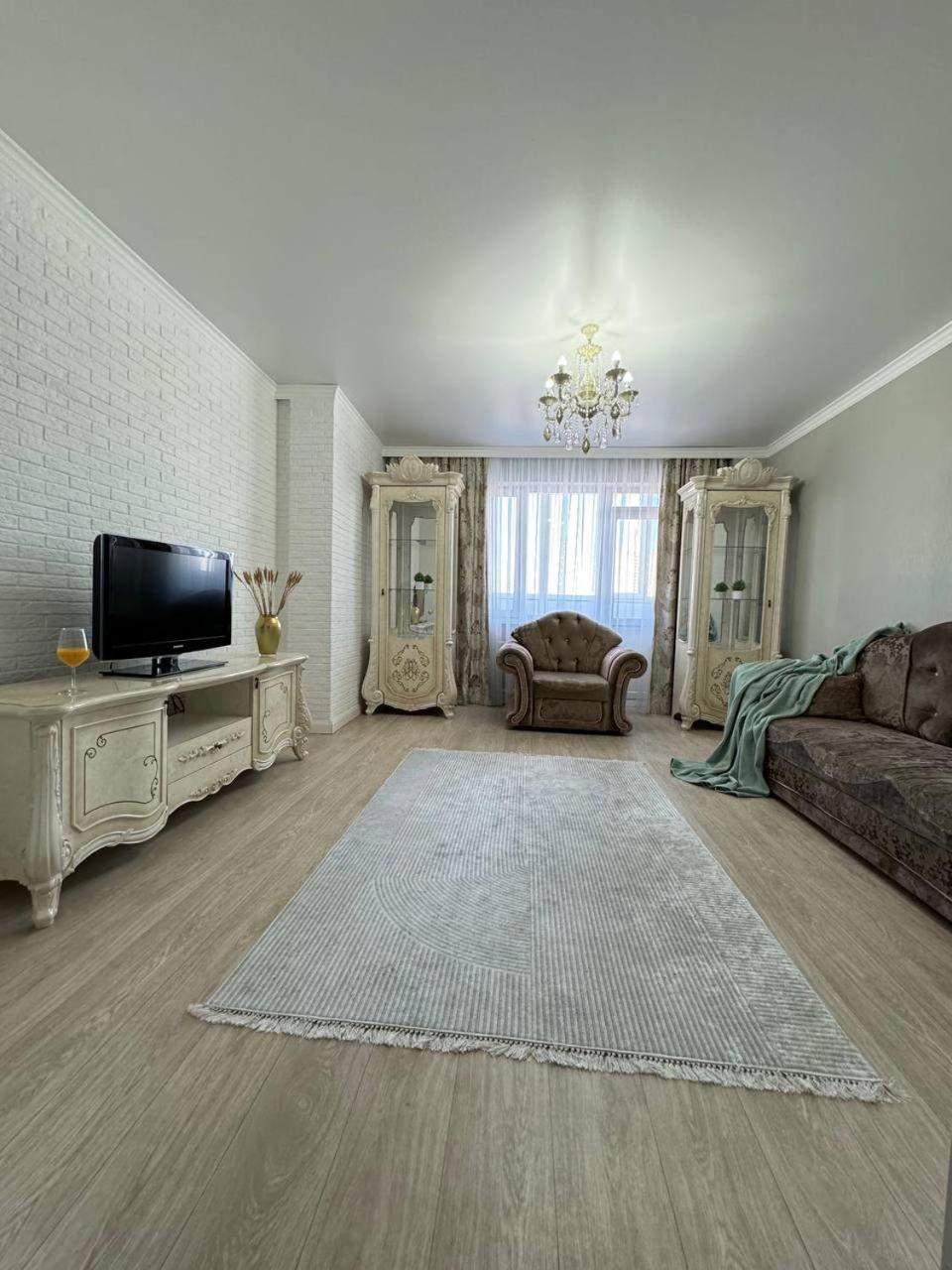Сарыарка, 31 Apartman Karagandi Kültér fotó